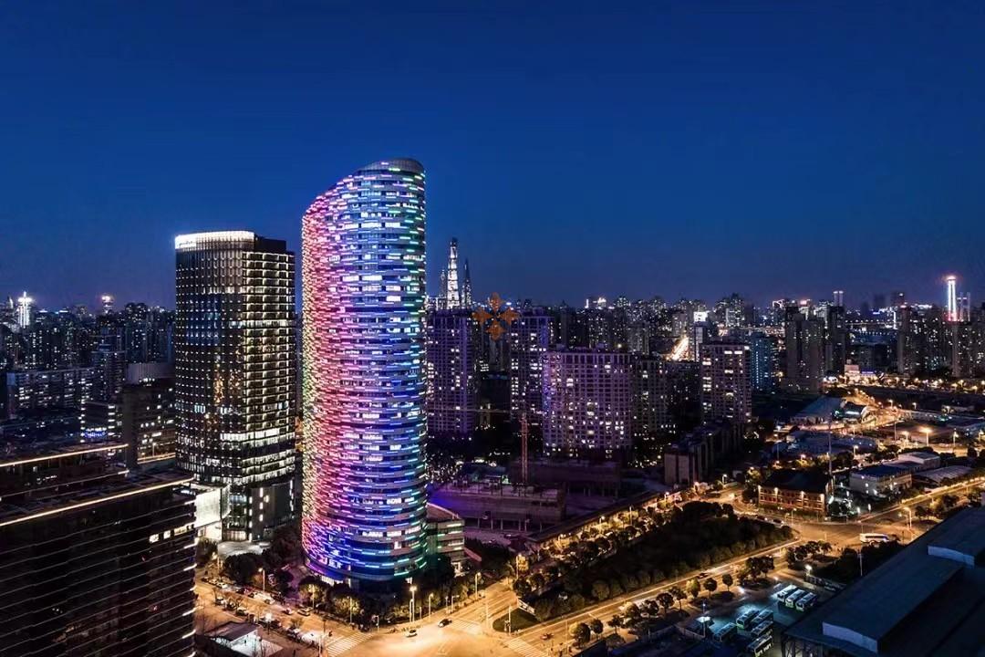 黃浦 豐盛創(chuàng)建大廈 150平米 簡(jiǎn)裝